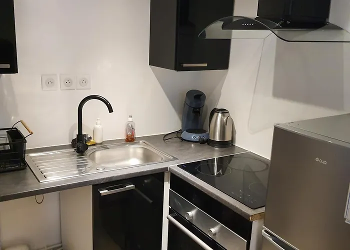 F2 Jusqu'a 5 Personnes Нанси